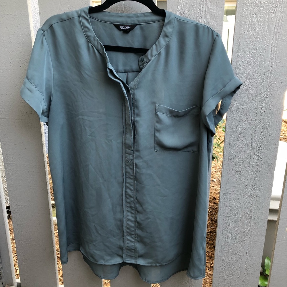 Simply Vera Wang button up top | greenish-gray
